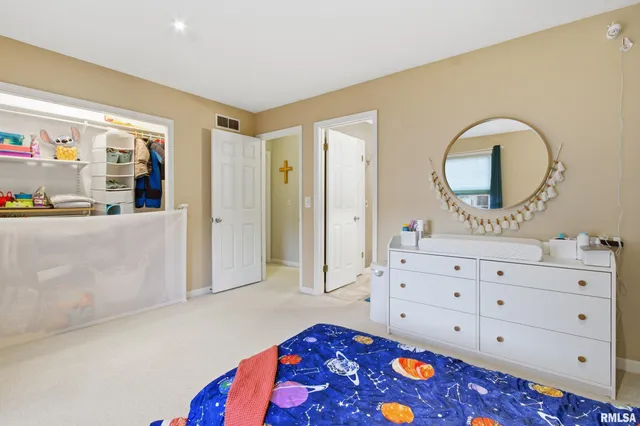 $110,000 | 50 Arlington Drive, Macomb, IL 61455