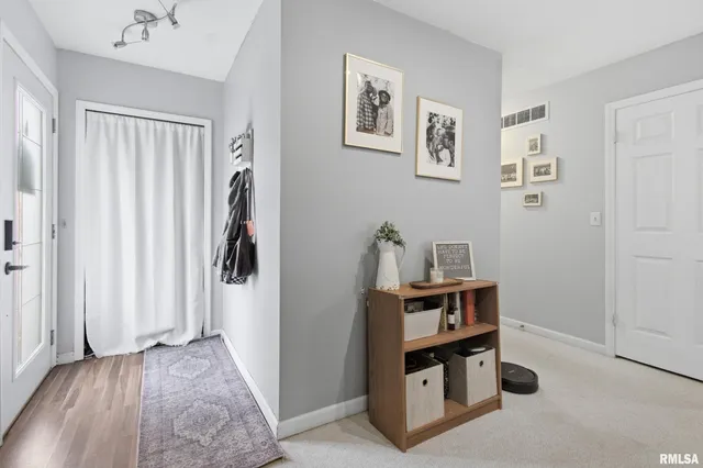 $110,000 | 50 Arlington Drive, Macomb, IL 61455