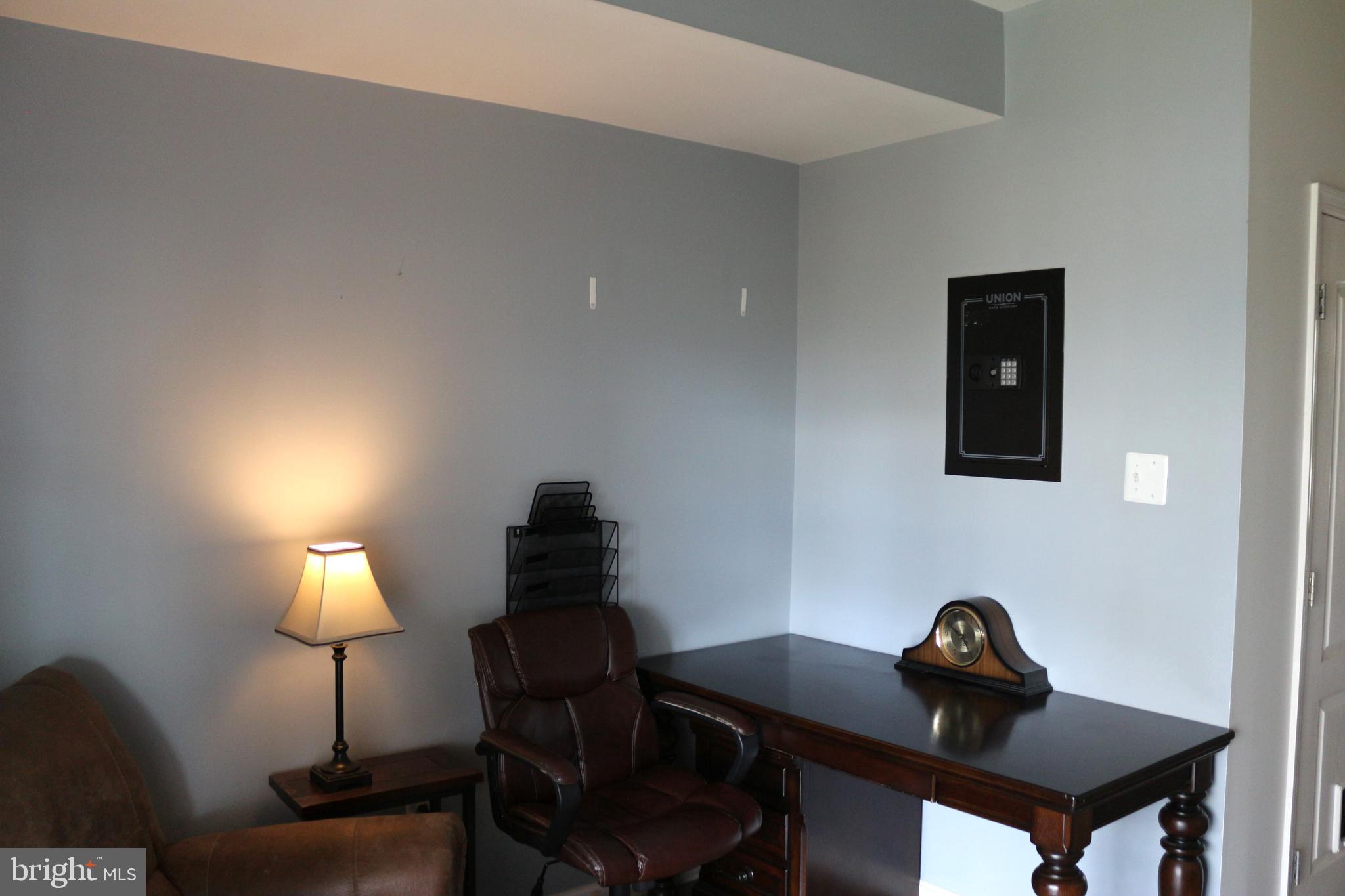 12956 Yellow Jacket Road Hagerstown, MD 21740 - Photo 8 of 47 Gallery Image 8