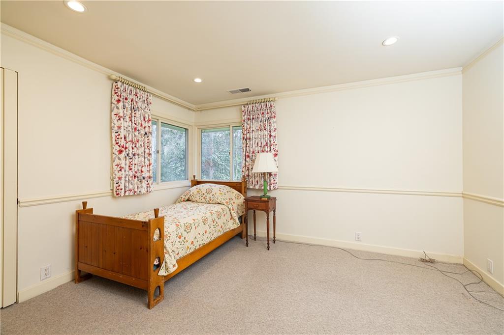 3248 Nancy Creek Road Northwest Atlanta, GA 30327 - Photo 36 of 44