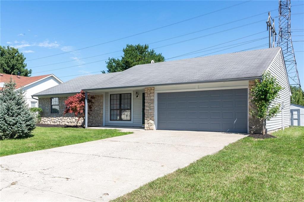 3225 Cherry Lake Road Indianapolis, IN 46235 - Photo 3 of 22 Gallery Image 3