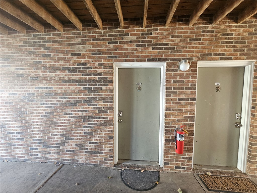 220 Elm Street, Unit 104 Clemson, SC 29631 - Photo 2 of 17