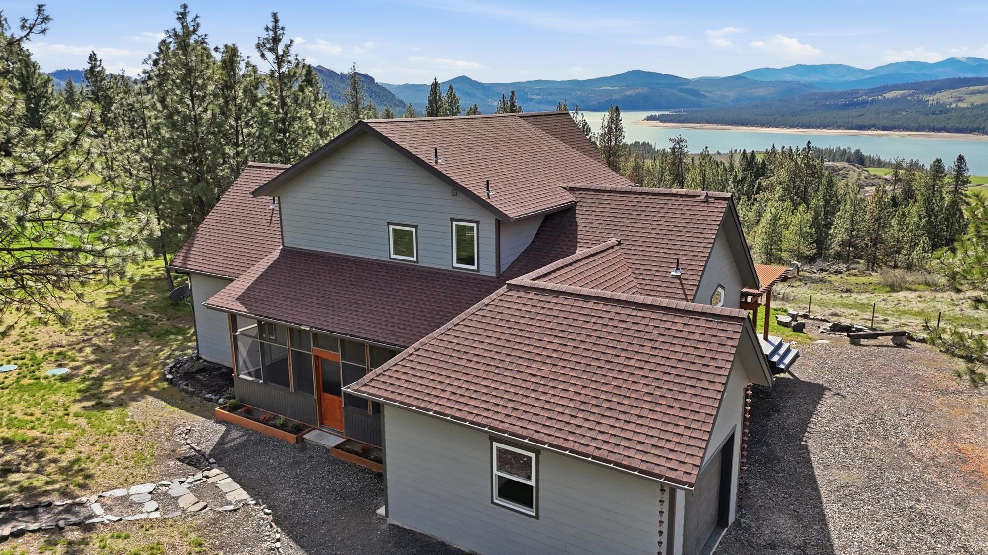5182 Hunters Ridge Way Hunters, WA 99137 - Photo 1 of 50