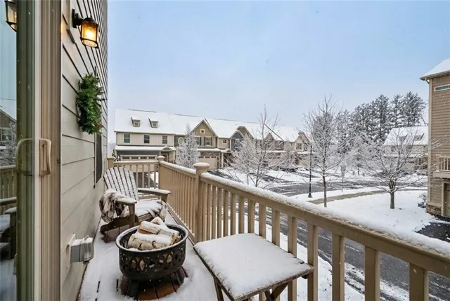 $2,750 | 416 Fairmont Drive, Warrendale, PA 15086