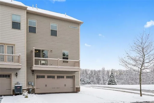 $2,750 | 416 Fairmont Drive, Warrendale, PA 15086