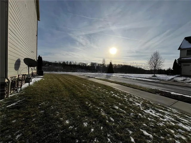 $2,750 | 416 Fairmont Drive, Warrendale, PA 15086