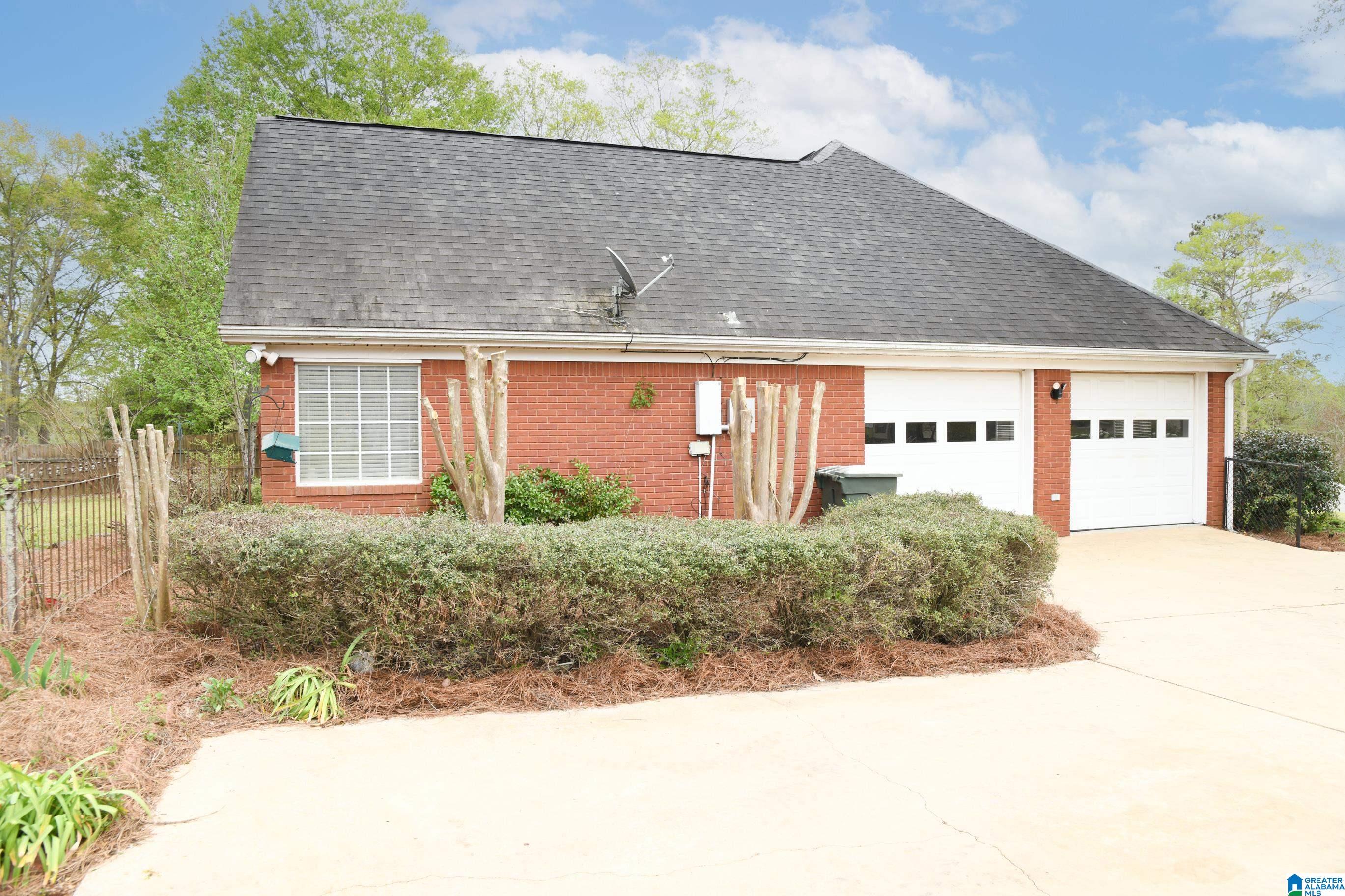 907 Frances Circle Clanton, AL 35045 - Photo 6 of 49