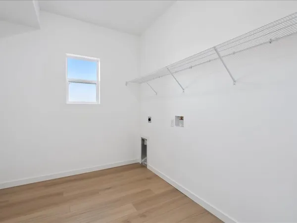 $325,000 | 1416 Duncan Drive, Muscatine, IA 52761