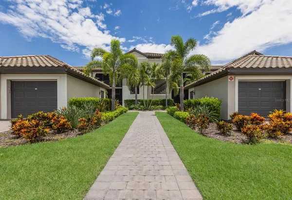 $3,500 | 5721 Palmer Circle, Unit 103, Bradenton, FL 34211