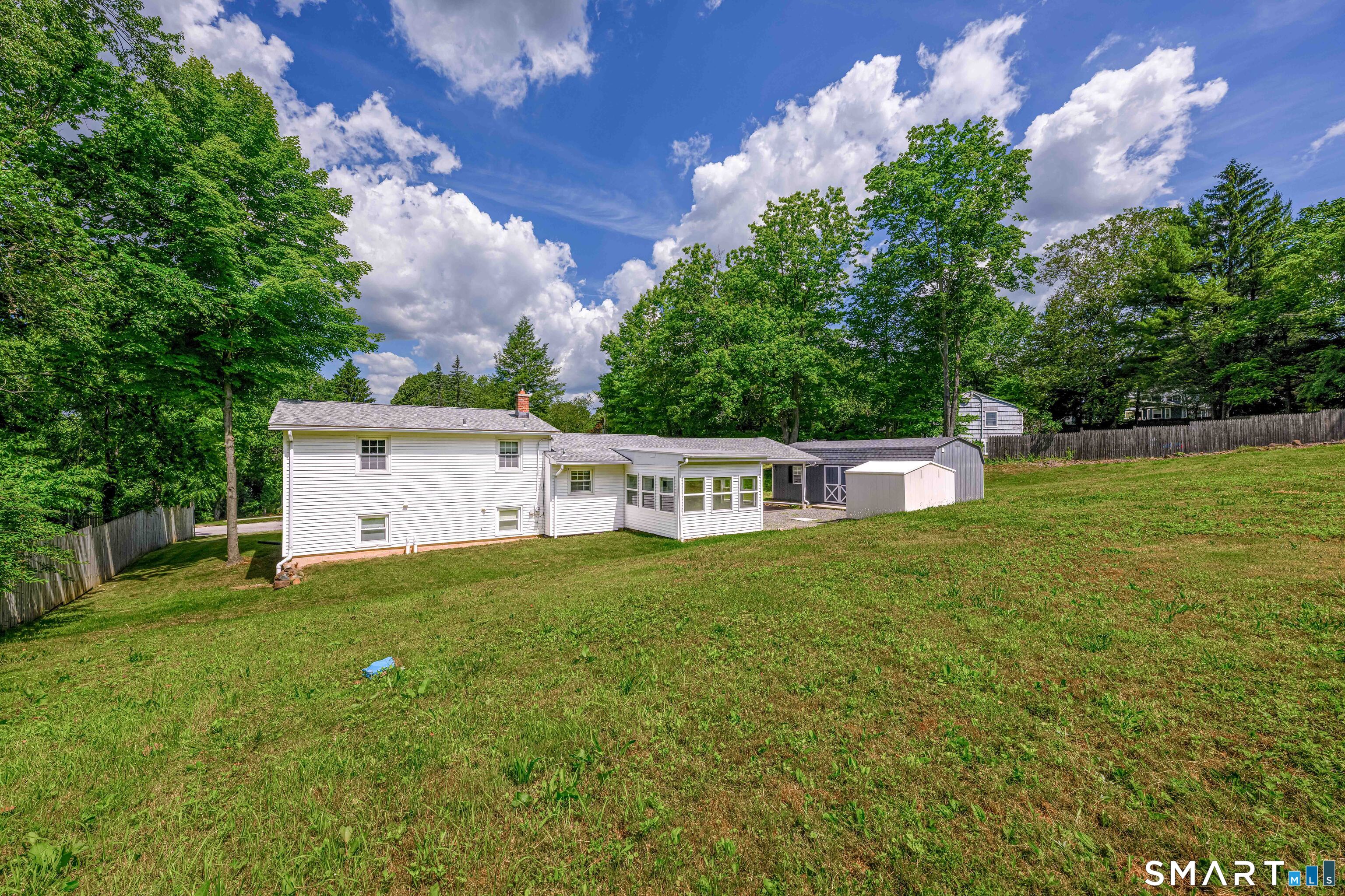 91 Nicholas Road Wallingford, CT 06492 - Photo 26 of 31
