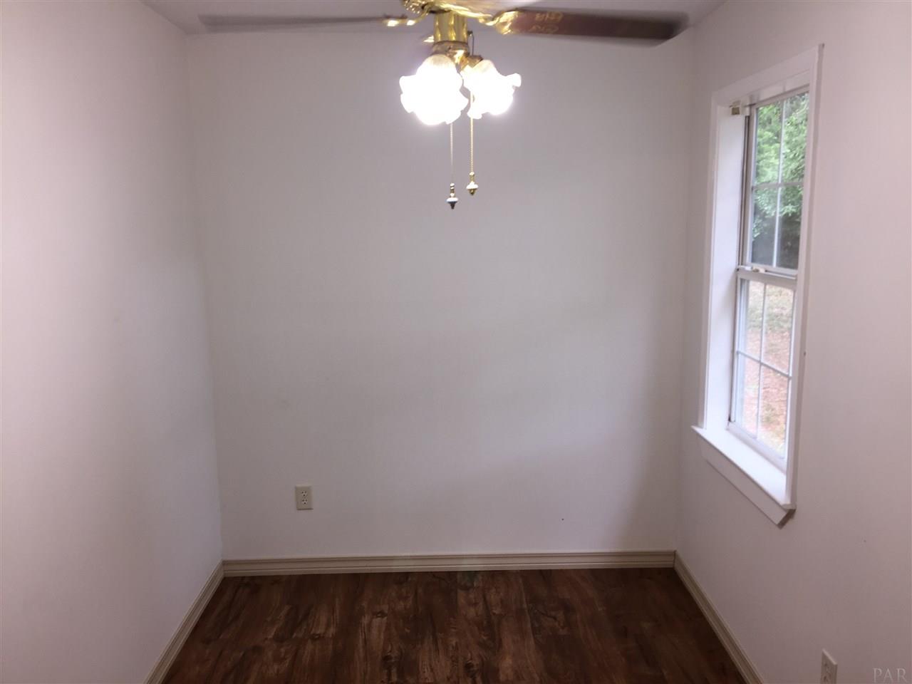 9351 Abb Pittman Road Milton, FL 32570 - Photo 8 of 17 Gallery Image 8