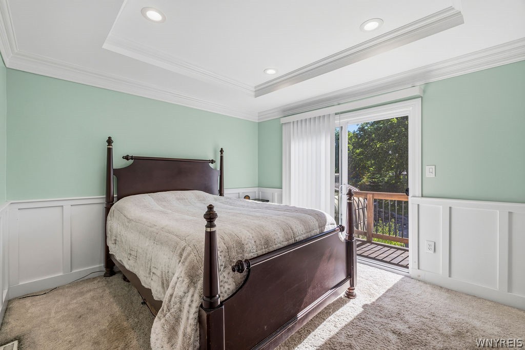 3089 Creek Road Porter, NY 14174 - Photo 19 of 33 Bedroom with trayed ceilings