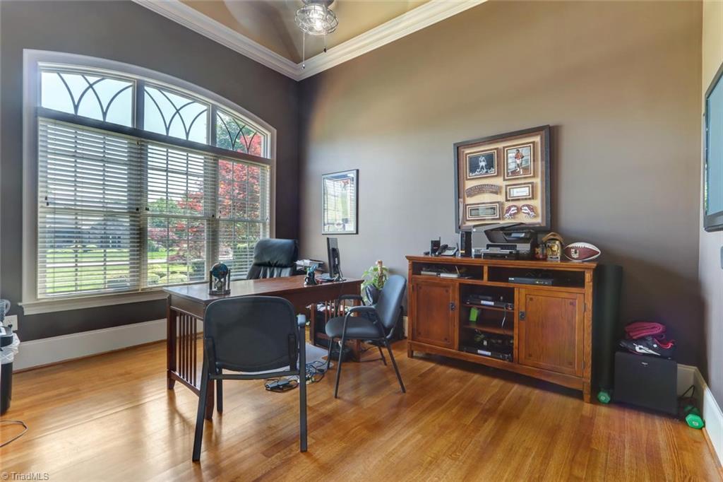 8874 Cravenwood Drive Oak Ridge, NC 27310 - Photo 6 of 30 Gallery Image 6