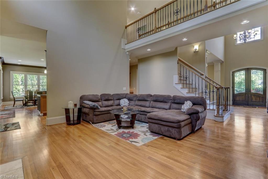 8874 Cravenwood Drive Oak Ridge, NC 27310 - Photo 9 of 30 Gallery Image 9