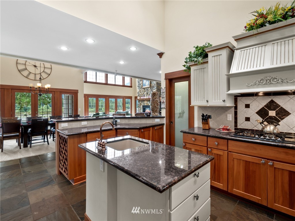 406-72 Craig Road Packwood, WA 98361 - Photo 8 of 40 Gallery Image 8