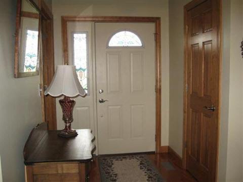 4773 Holloway Road Adrian, MI 49221 - Photo 7 of 11 919404-6.JPG