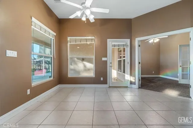 $565,000 | 1933 Kellie Marie Street, Bakersfield, CA 93314