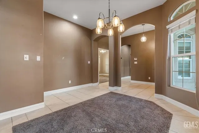 $565,000 | 1933 Kellie Marie Street, Bakersfield, CA 93314