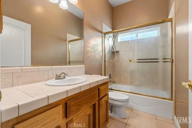 $565,000 | 1933 Kellie Marie Street, Bakersfield, CA 93314