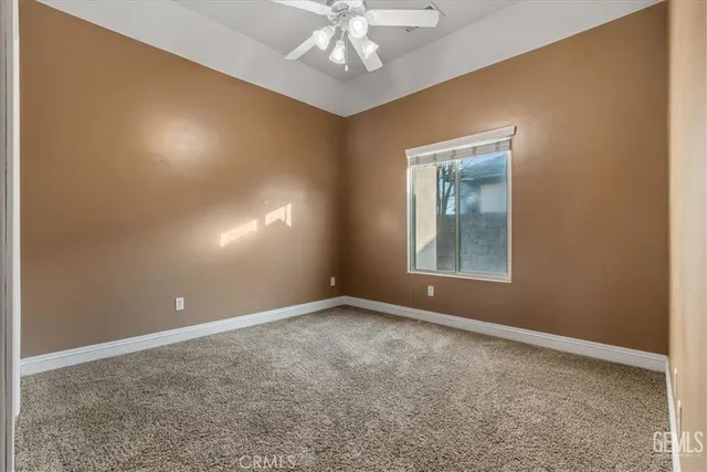 $565,000 | 1933 Kellie Marie Street, Bakersfield, CA 93314