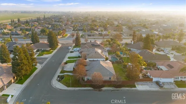 $565,000 | 1933 Kellie Marie Street, Bakersfield, CA 93314