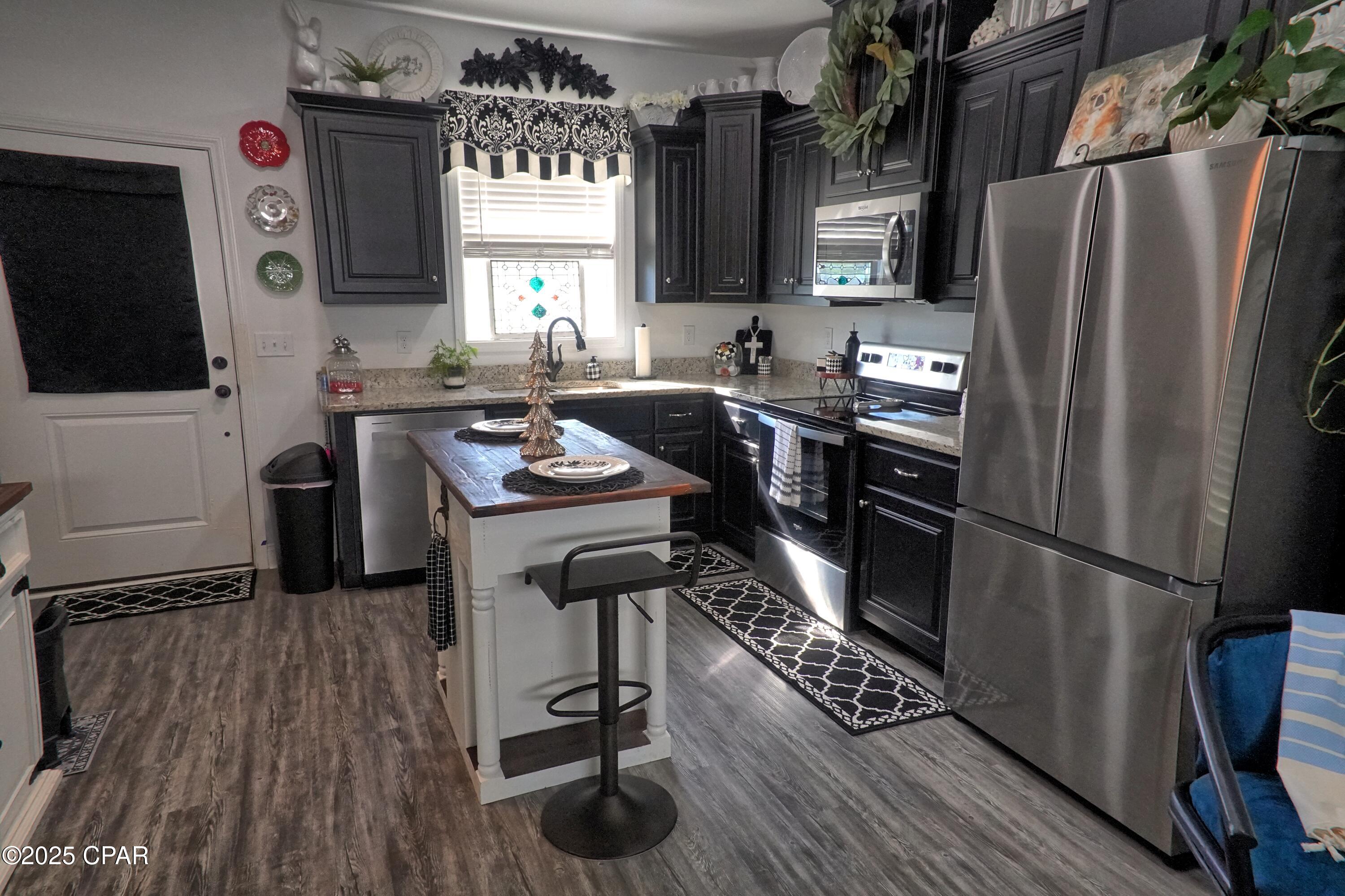 908 North Caryville Road Bonifay, FL 32425 - Photo 22 of 28