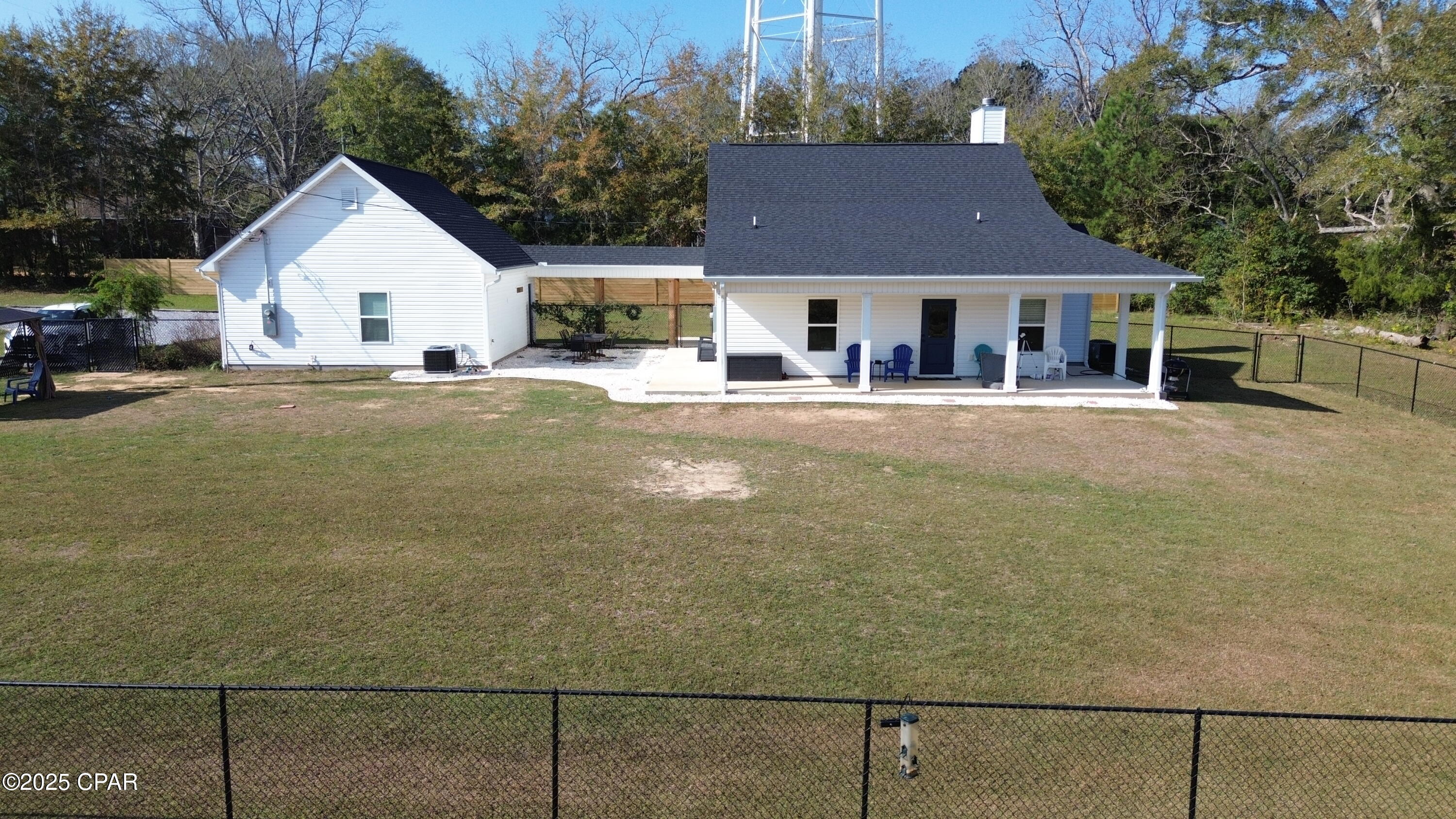 908 North Caryville Road Bonifay, FL 32425 - Photo 3 of 28