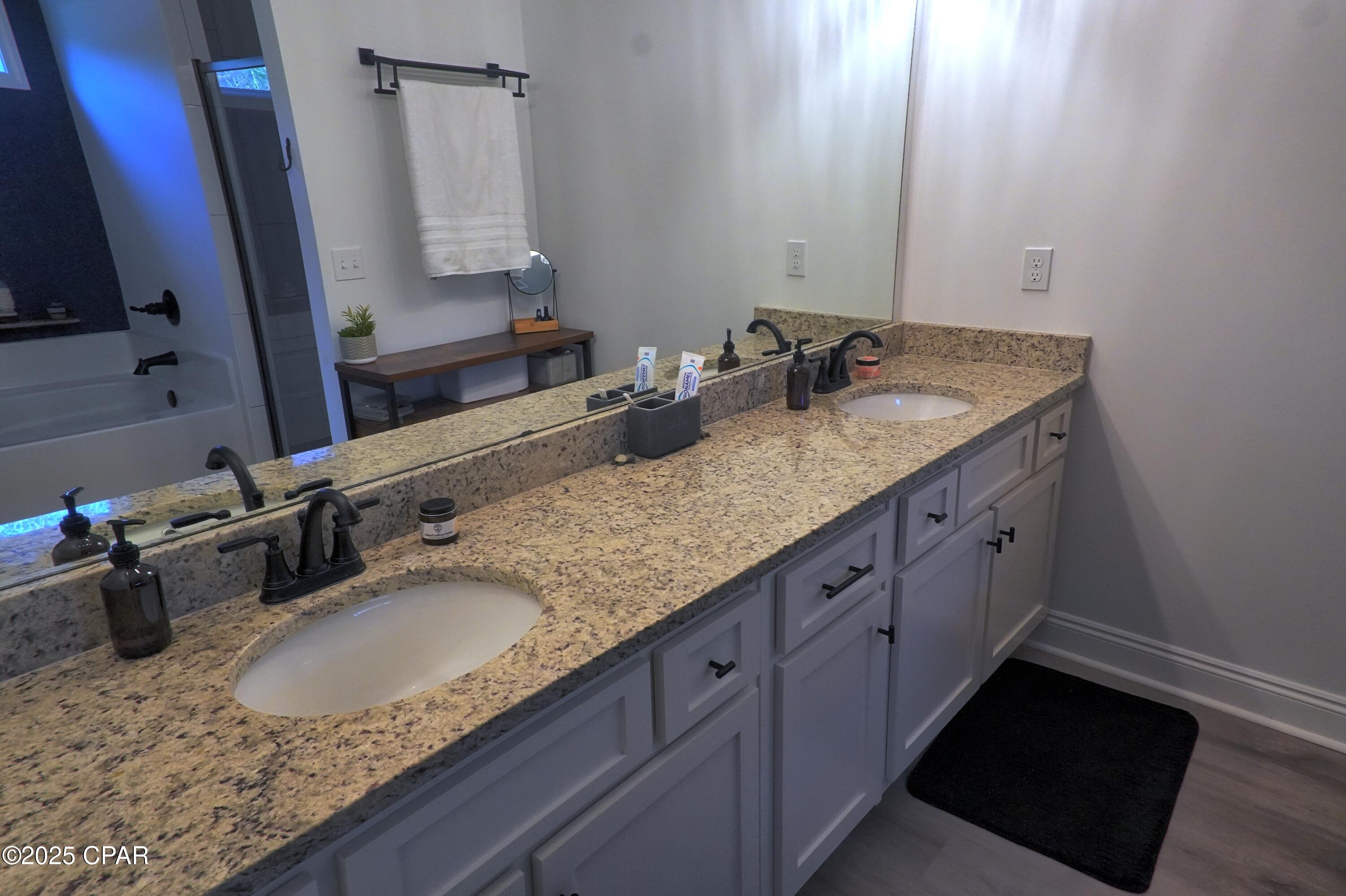 908 North Caryville Road Bonifay, FL 32425 - Photo 9 of 28