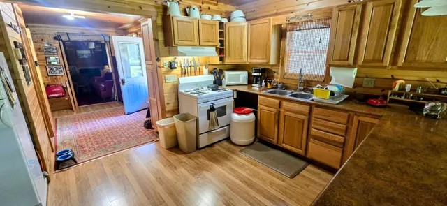 $869,000 | 2965 Bankton Road Southwest, Baudette, MN 56623