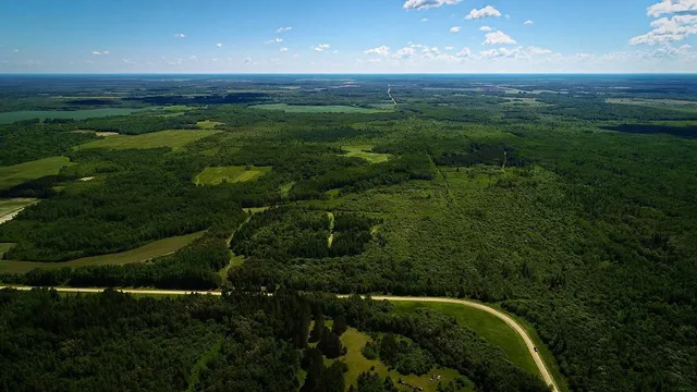 $869,000 | 2965 Bankton Road Southwest, Baudette, MN 56623