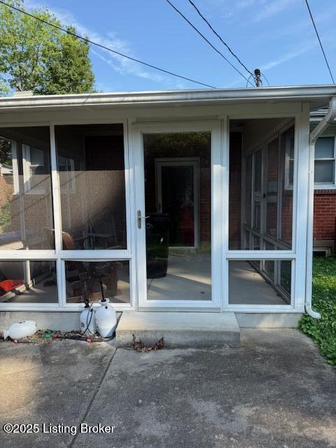 1604 Whippoorwill Road Louisville, KY 40213 - Photo 2 of 2 IMG_4906