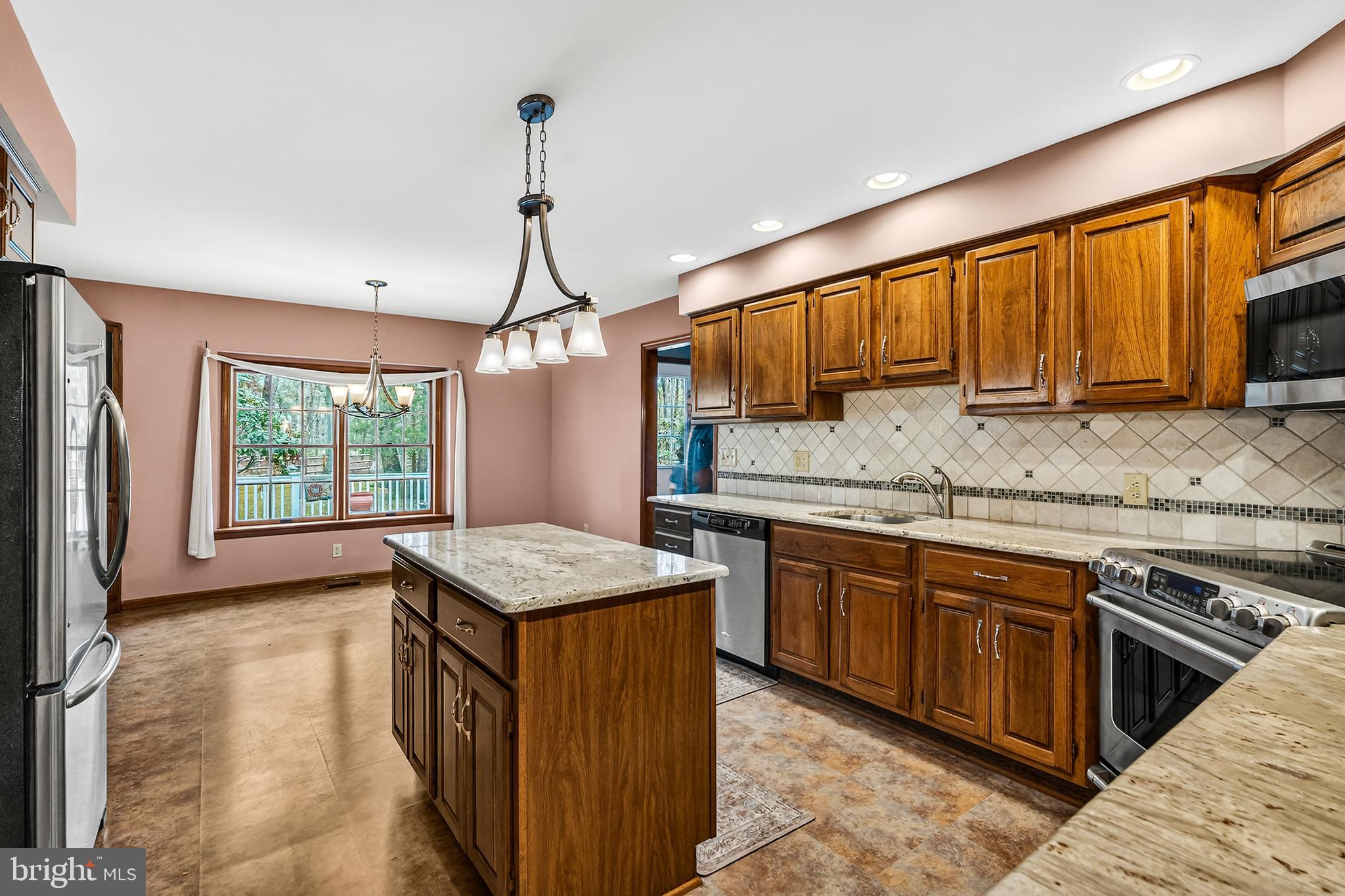 581 McKendimen Road Medford, NJ 08055 - Photo 13 of 34 Gallery Image 13