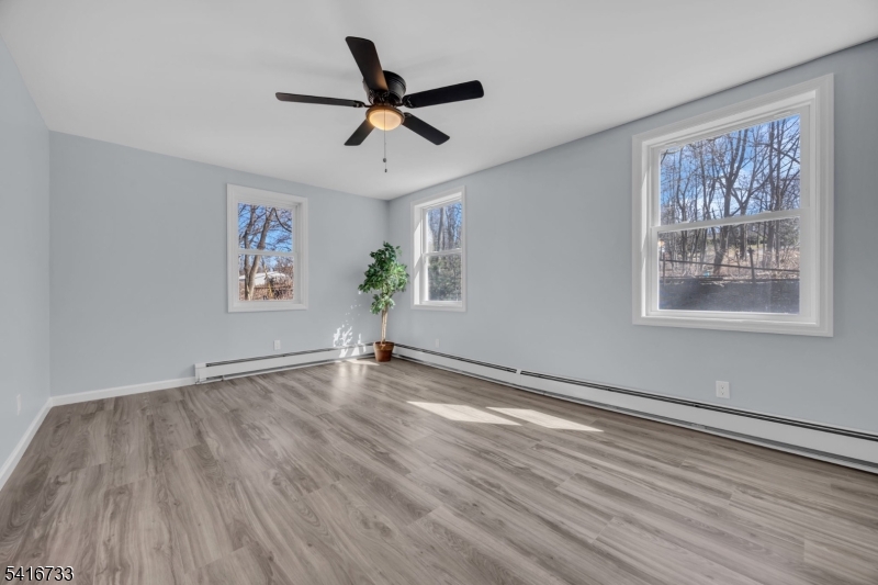 36 Lower Skillman Street Hampton, NJ 08827 - Photo 17 of 42