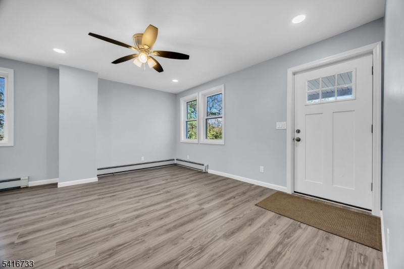 36 Lower Skillman Street Hampton, NJ 08827 - Photo 7 of 42