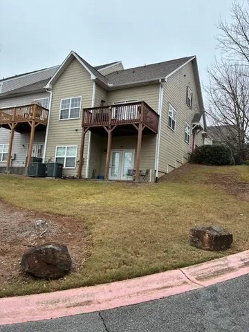 a house view with a outdoor space