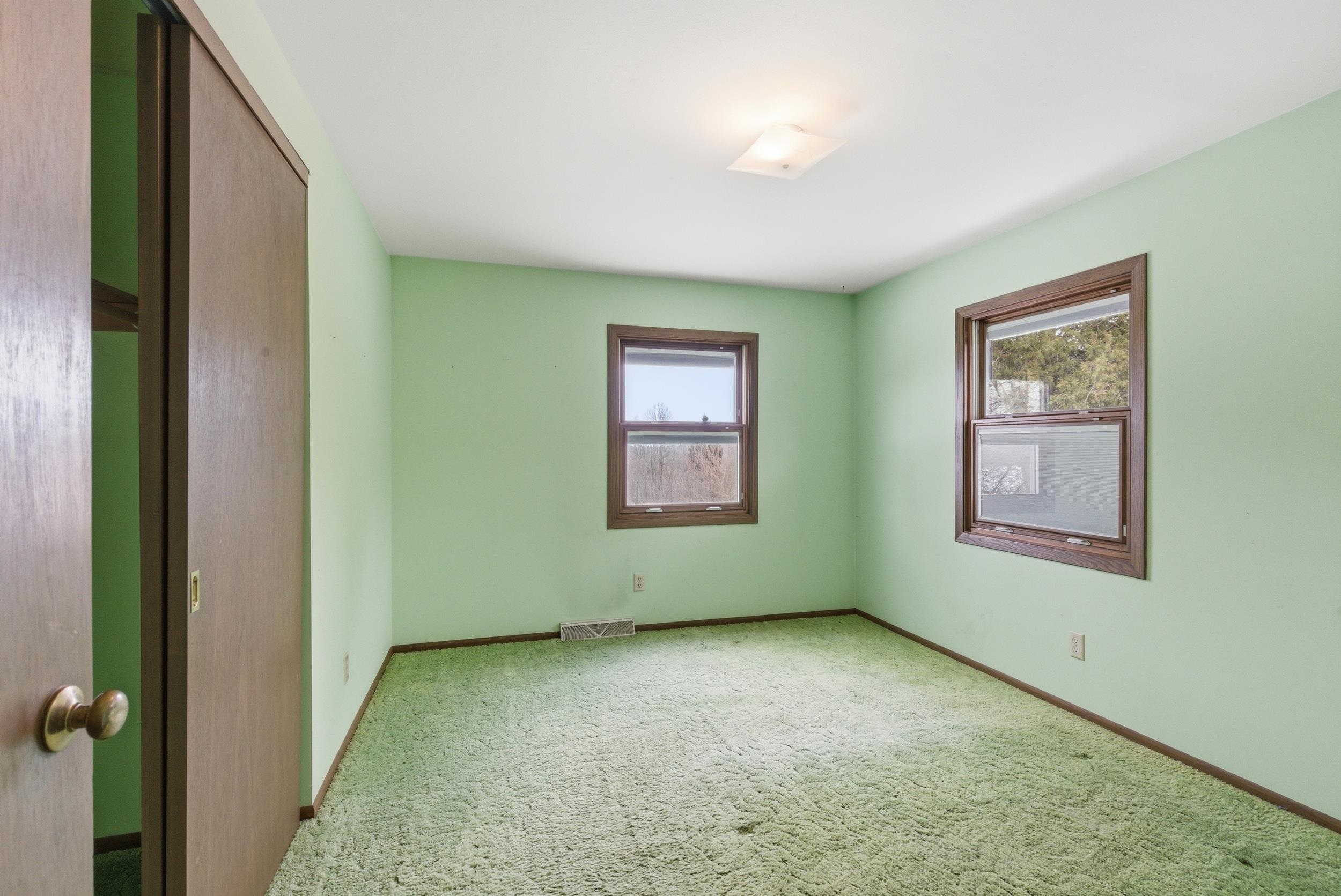 3642 County Rd I Saukville, WI 53080 - Photo 16 of 39