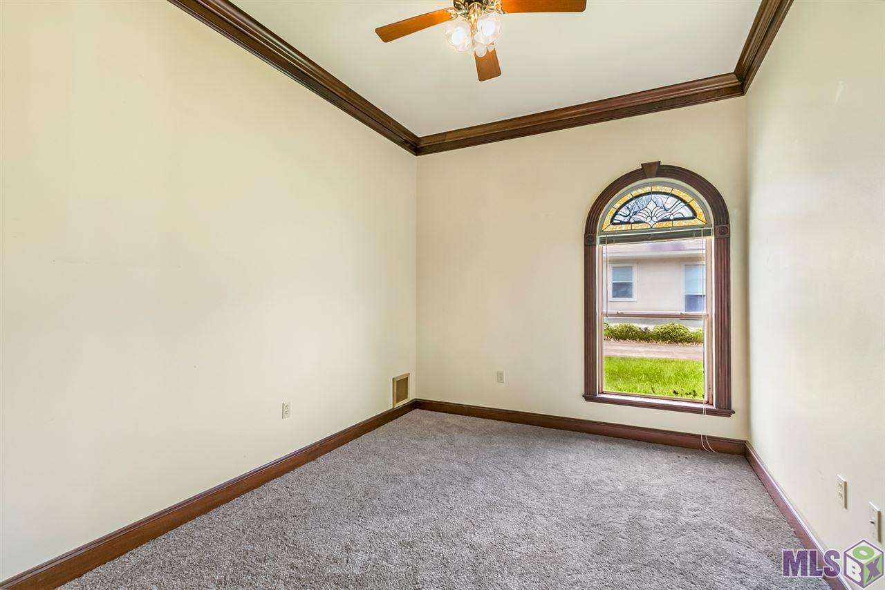 9023 Thistle Ridge Drive Baton Rouge, LA 70809 - Photo 13 of 18 Gallery Image 13