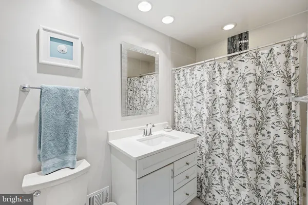 $869,000 | 4205 Norbeck Road, Rockville, MD 20853