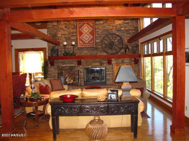 2075 East Ridge Drive Pinetop, AZ 85935 - Photo 13 of 84 20150519034733021863000000-o