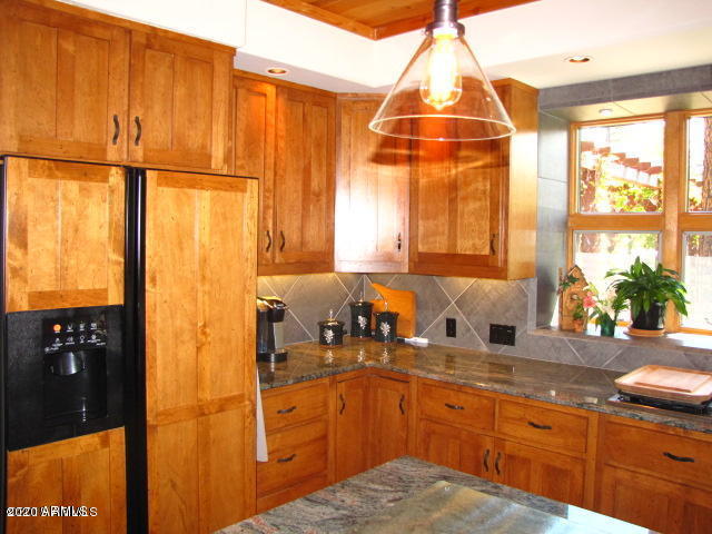 2075 East Ridge Drive Pinetop, AZ 85935 - Photo 7 of 84 20170227203012243794000000-o