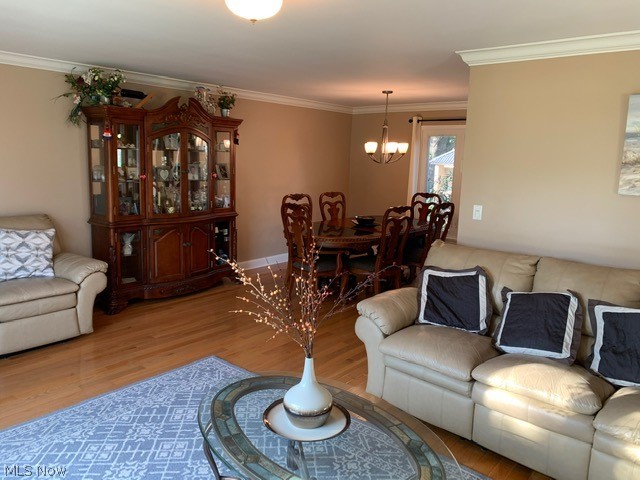 1971 Bremerton Road Lyndhurst, OH 44124 - Photo 5 of 32