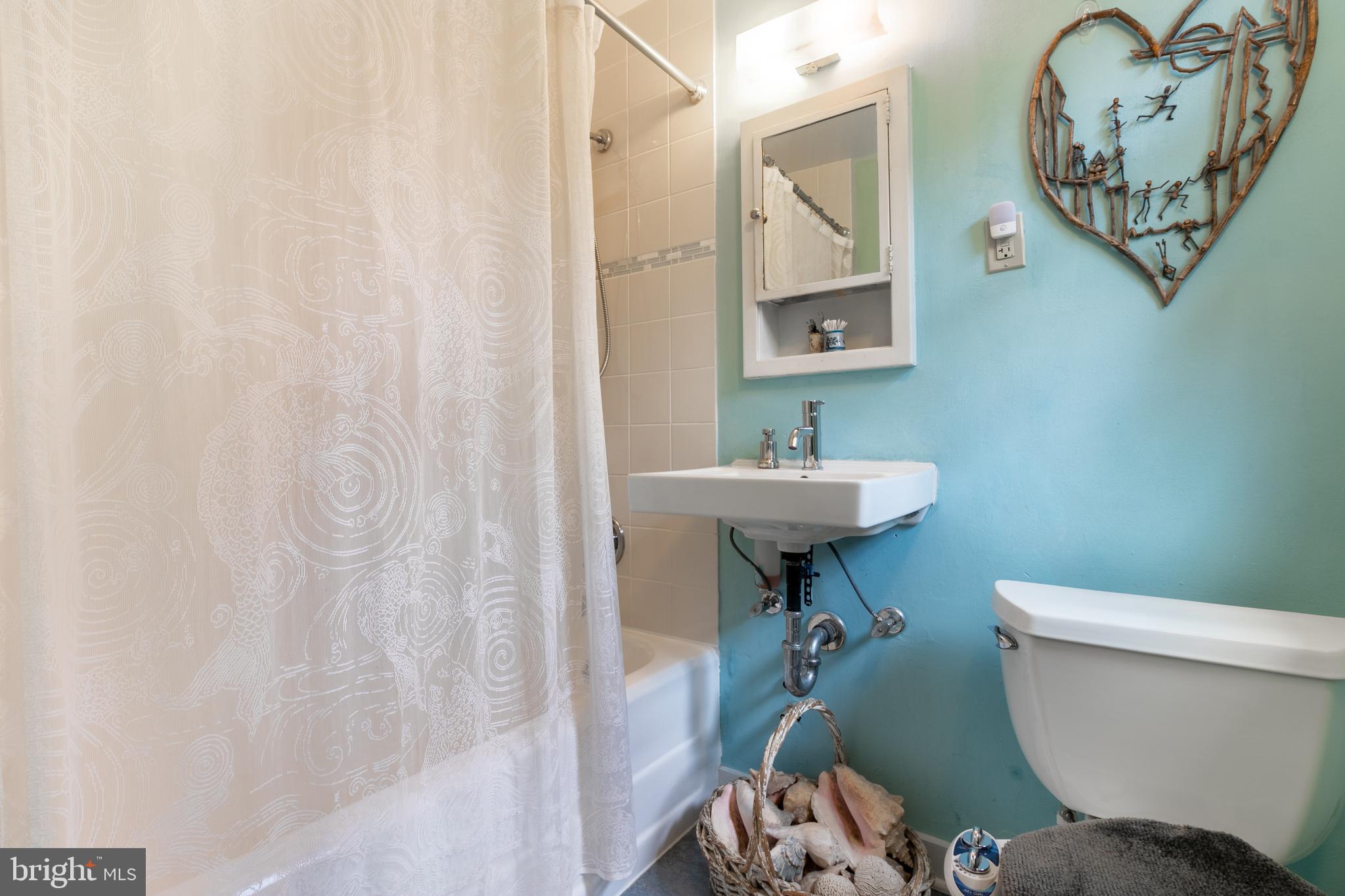 9 Ridge Road, Unit E Greenbelt, MD 20770 - Photo 19 of 25 Gallery Image 19