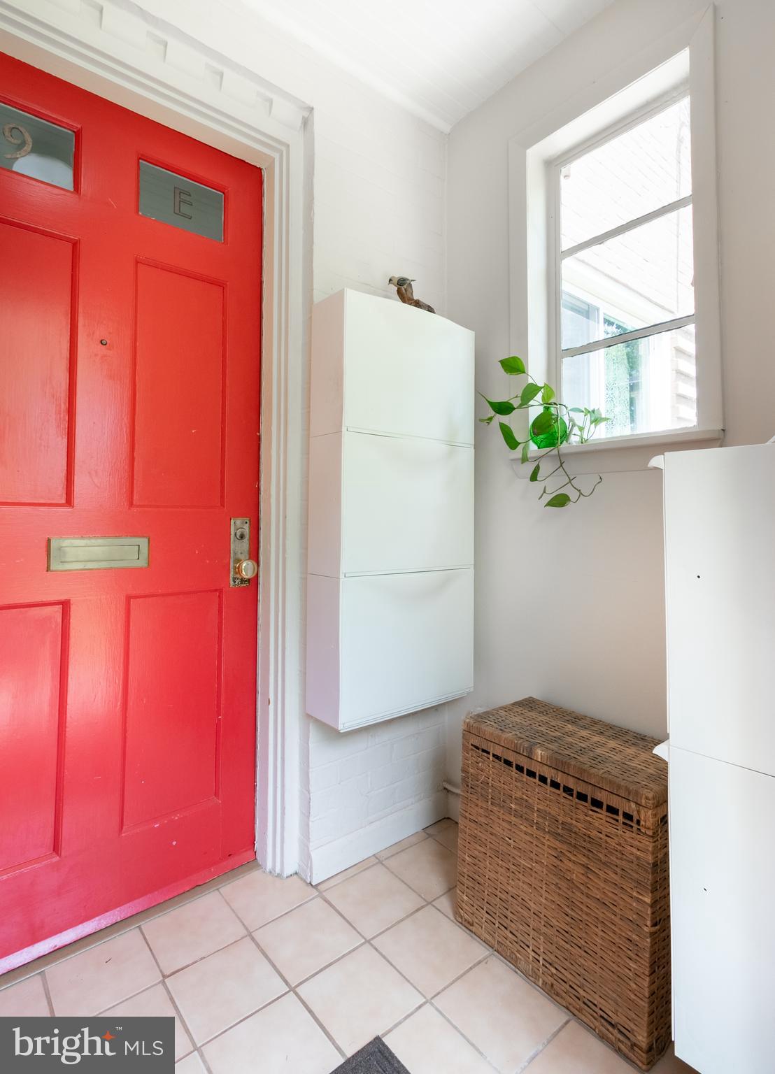 9 Ridge Road, Unit E Greenbelt, MD 20770 - Photo 4 of 25 Gallery Image 4