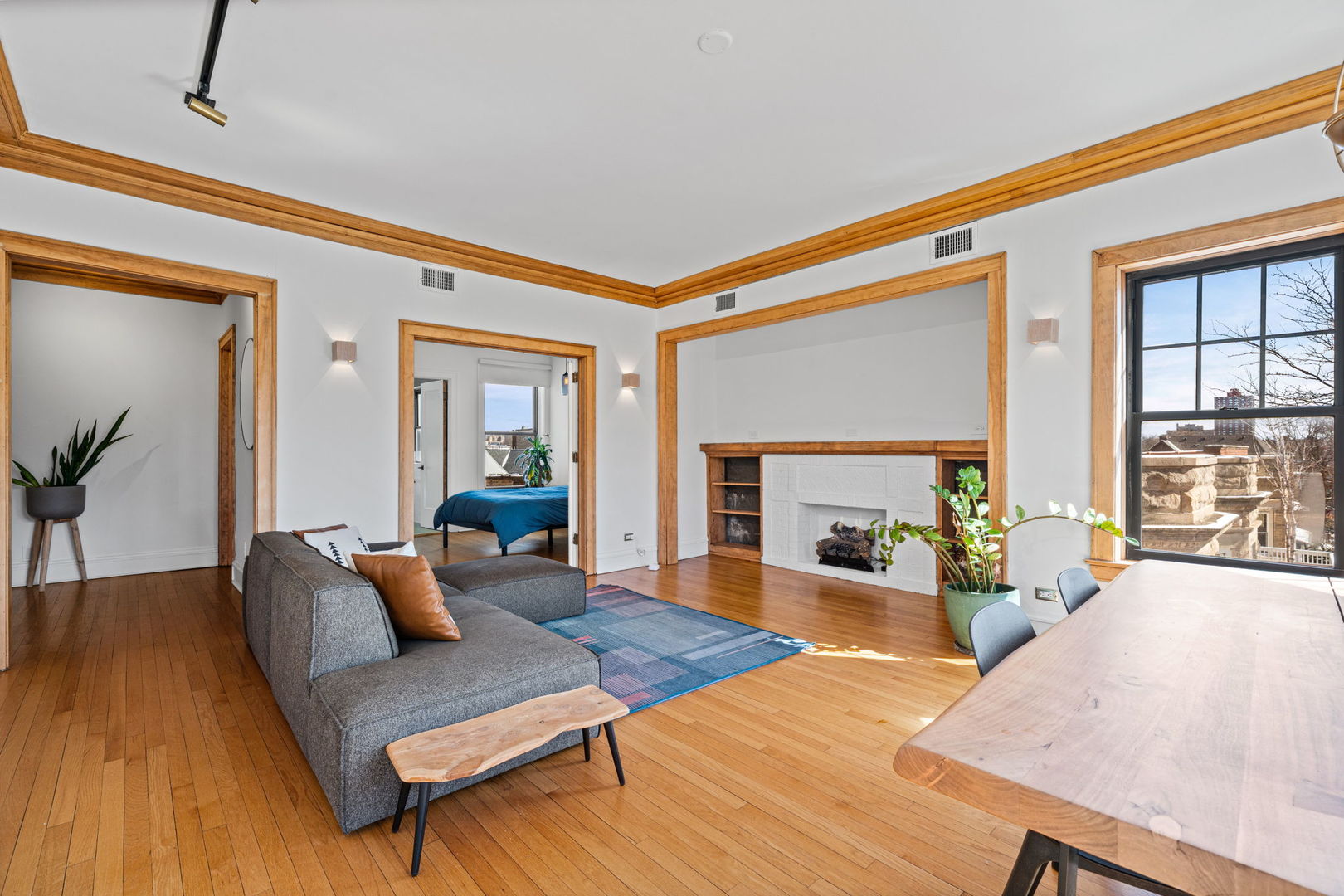 1474 West Foster Avenue, Unit 3E Chicago, IL 60640 - Photo 3 of 16