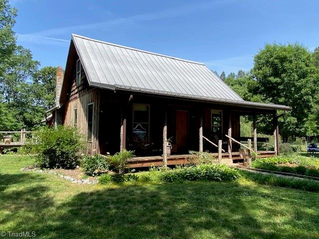 490 Bringle Ferry Road Denton, NC 27239 - Photo 1 of 37