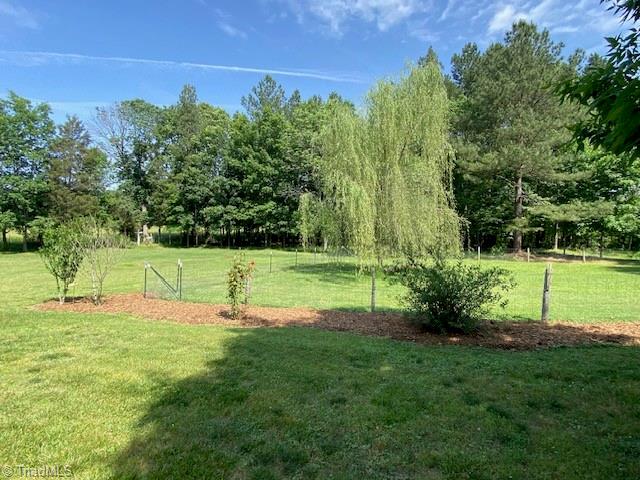 490 Bringle Ferry Road Denton, NC 27239 - Photo 32 of 37