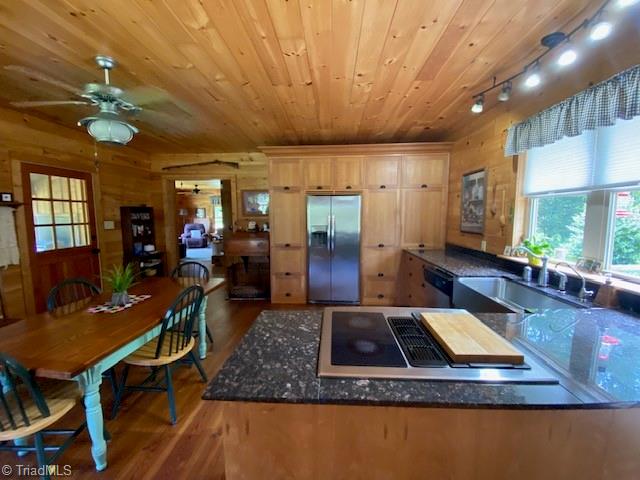 490 Bringle Ferry Road Denton, NC 27239 - Photo 5 of 37
