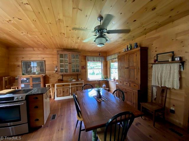 490 Bringle Ferry Road Denton, NC 27239 - Photo 6 of 37