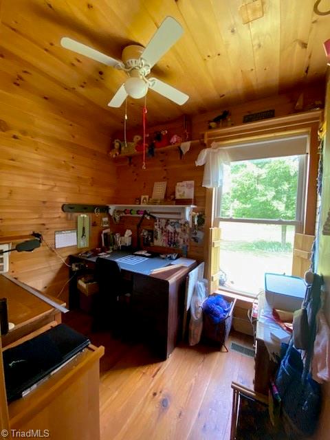 490 Bringle Ferry Road Denton, NC 27239 - Photo 10 of 37 Home office or nursery