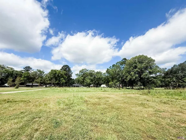 $54,000 | 29378 South Anne Drive, Walker, LA 70785